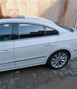 فولكسفاغن باسات CC